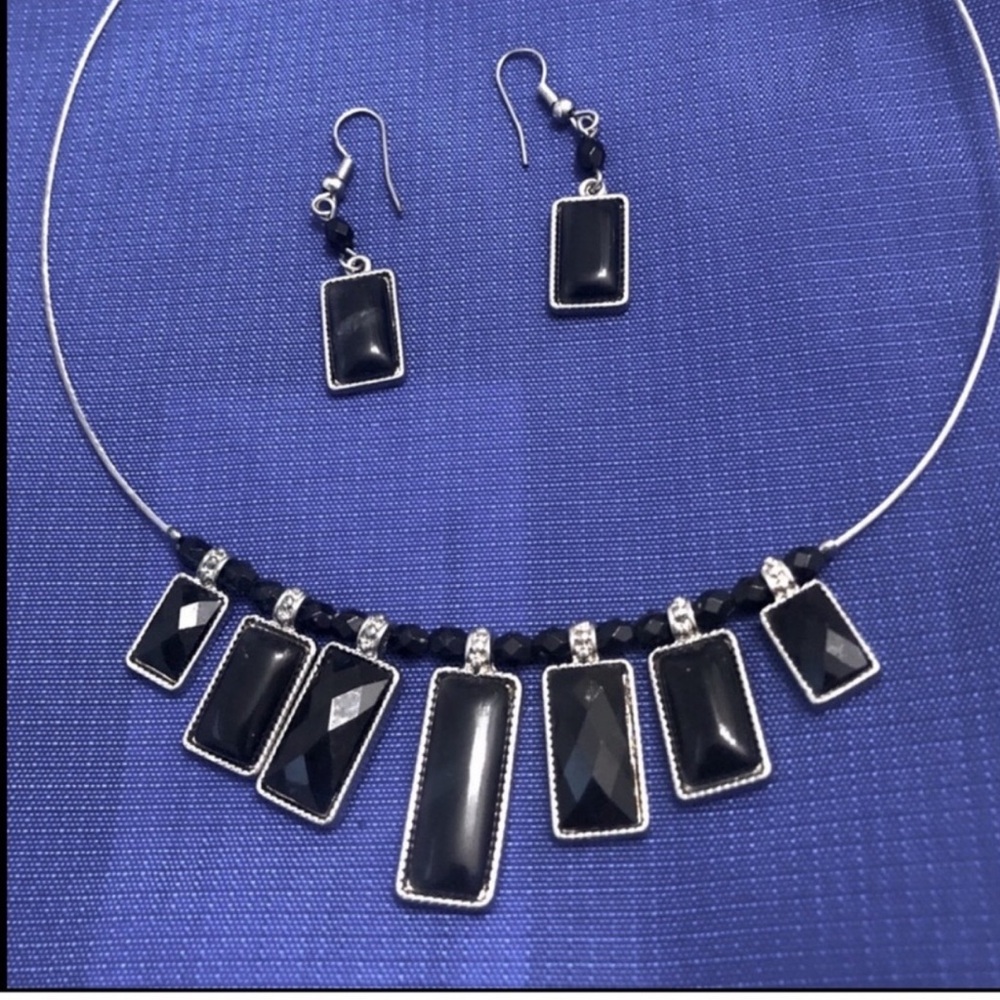 Black choker and necklace set